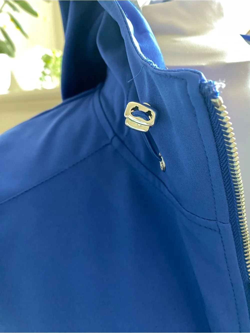 Calvin Klein sleek royal